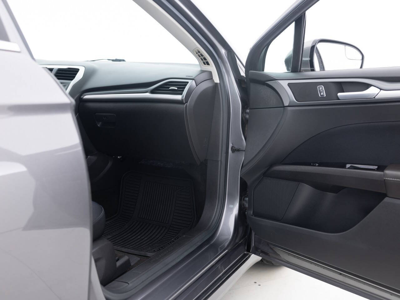 Used Car 2013 Ford Fusion  Se 4dr Sedan For Sale Under $10,000 In Coal City, Illinois