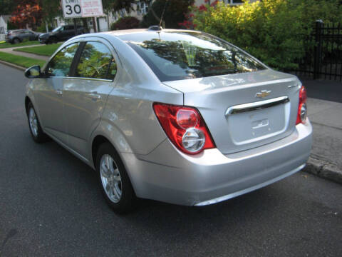 2016 Chevrolet Sonic LT Auto