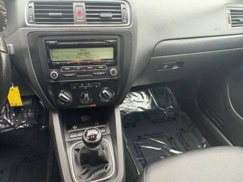 2011 Volkswagen Jetta SE PZEV