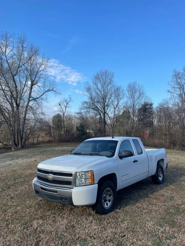 2010 Chevrolet Silverado 1500 for sale at Gregs Auto Sales in Batesville AR