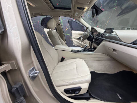 2013 BMW 3 Series 328i