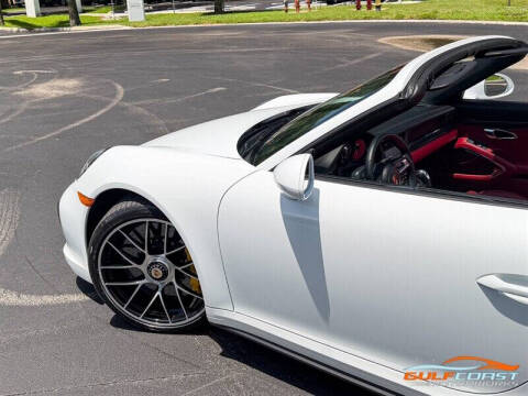 2018 Porsche 911 Turbo S