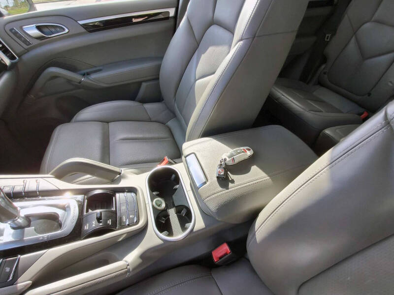 2014 Porsche Cayenne