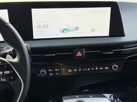 2024 Kia EV6 Light