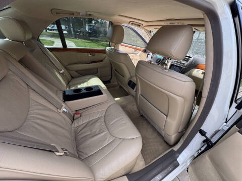 2004 Lexus LS 430