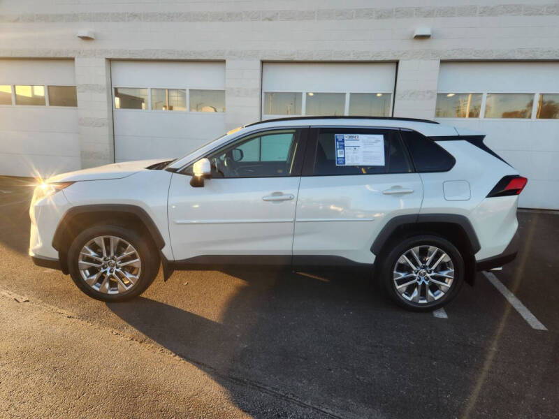 2021 Toyota RAV4 XLE Premium