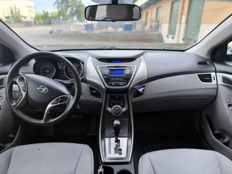 2013 Hyundai Elantra GLS