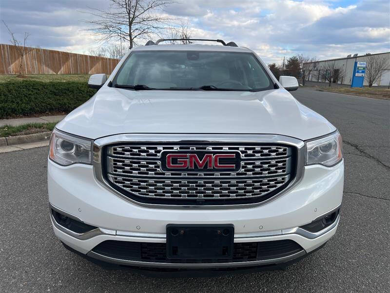 2017 GMC Acadia Denali