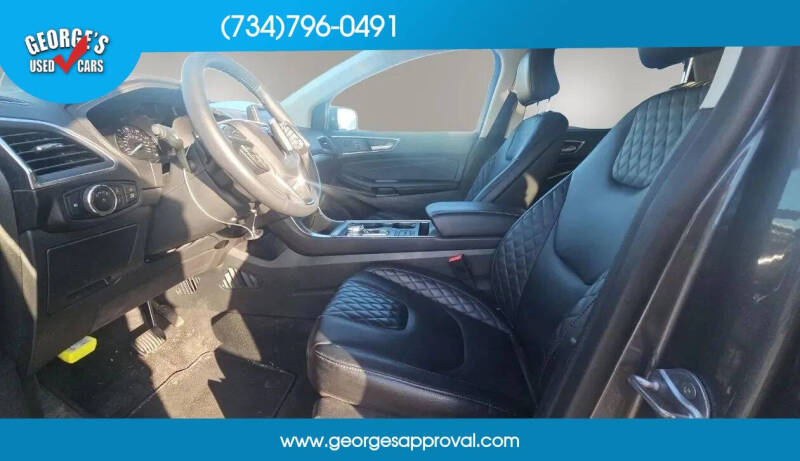 2024 Ford Edge Titanium