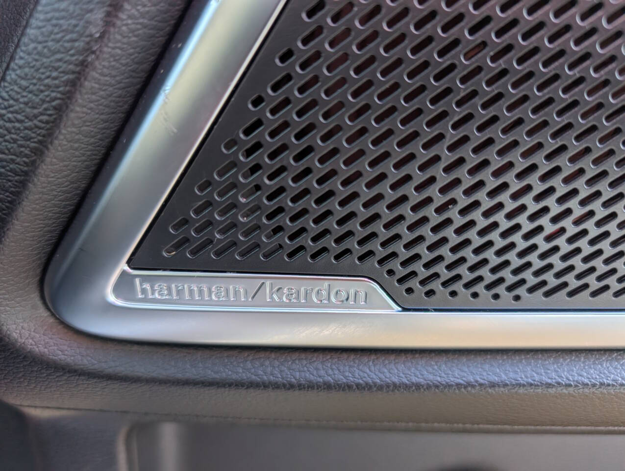 used 2022 Kia Telluride car, priced at $35,999