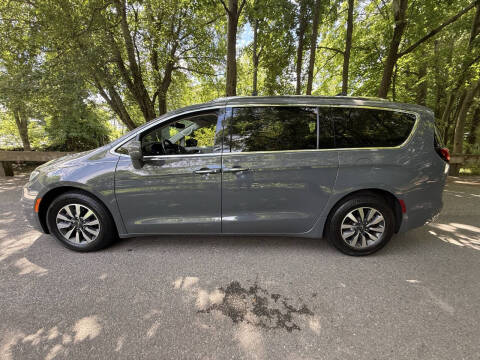 2021 Chrysler Pacifica Touring L