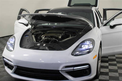 2017 Porsche Panamera Turbo