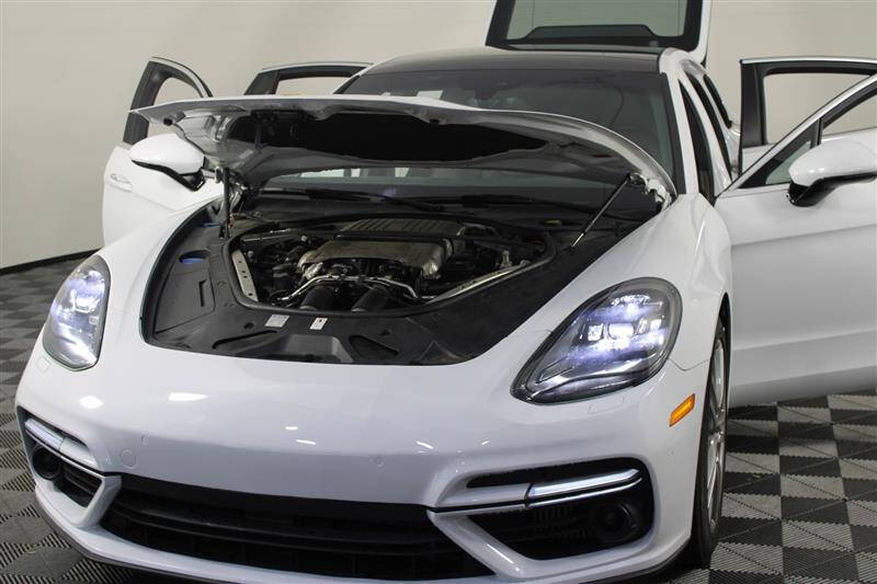 2017 Porsche Panamera Turbo