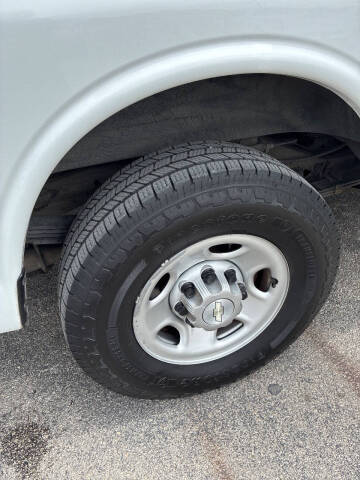 2021 Chevrolet Express 2500