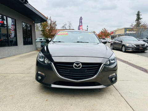 2015 Mazda MAZDA3 i Grand Touring