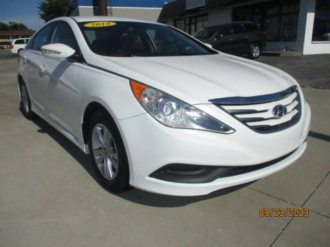 2014 Hyundai Sonata for sale at Community Auto Center in Jeffersonville IN