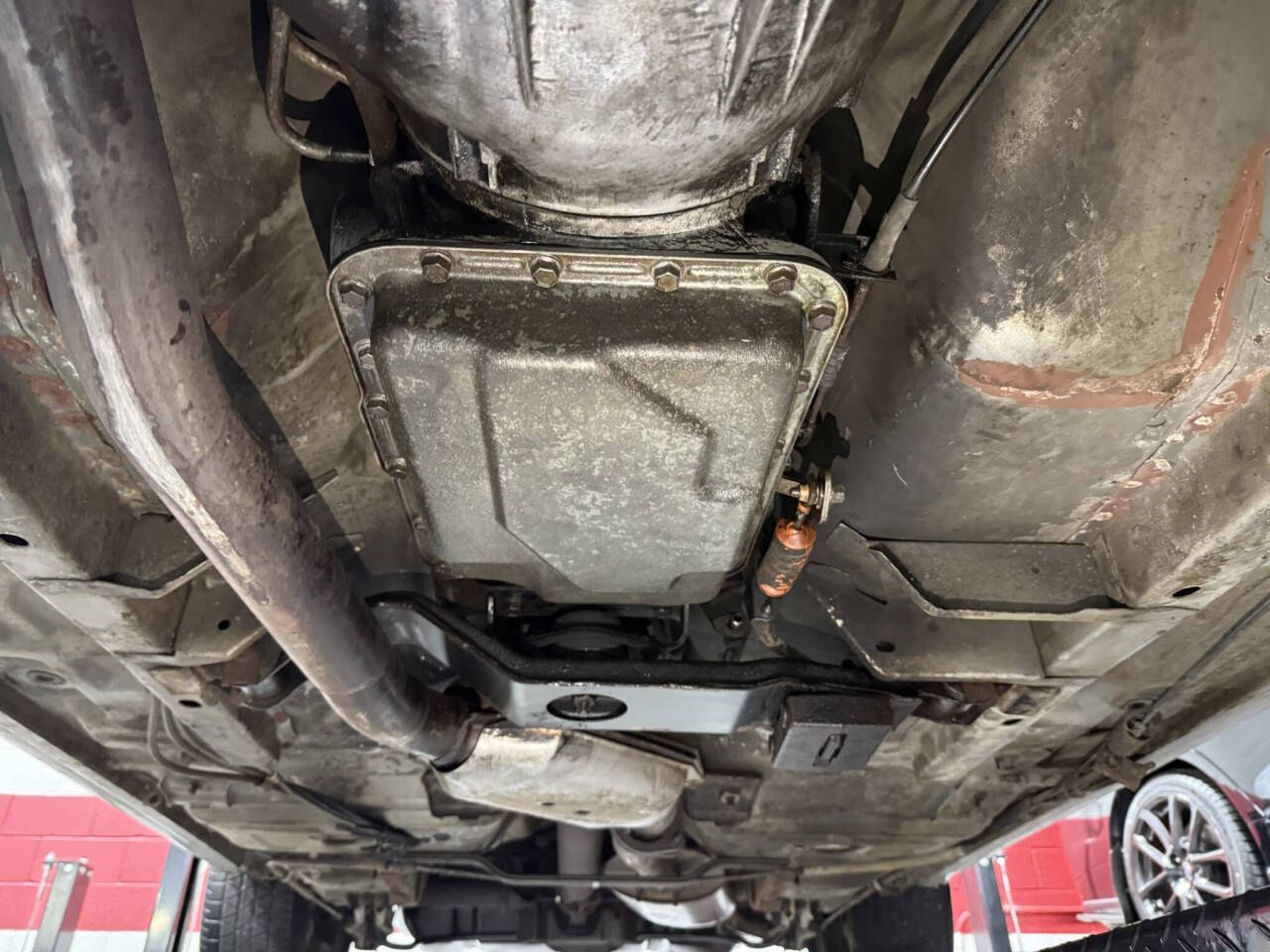 1988 Ford Thunderbird 41