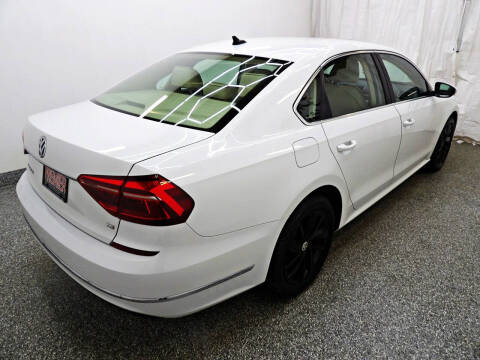 2018 Volkswagen Passat 2.0T SE