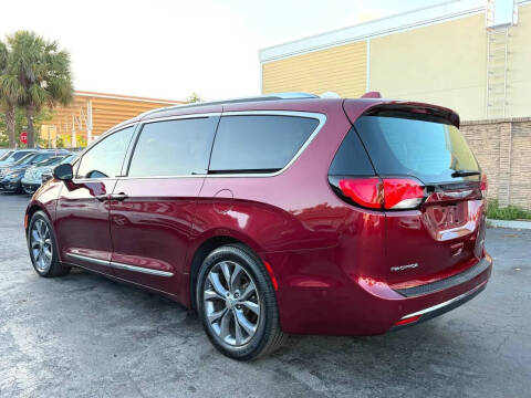 2020 Chrysler Pacifica Limited