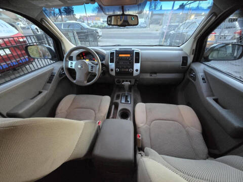 2011 Nissan Frontier SV V6