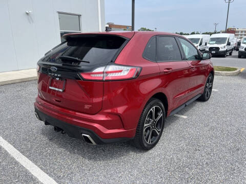 2021 Ford Edge ST