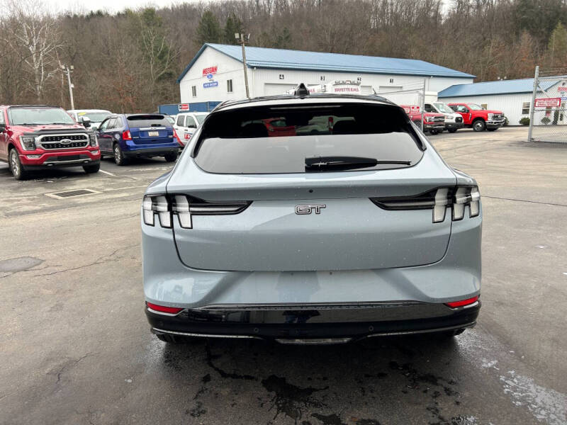 2025 Ford Mustang Mach-E GT