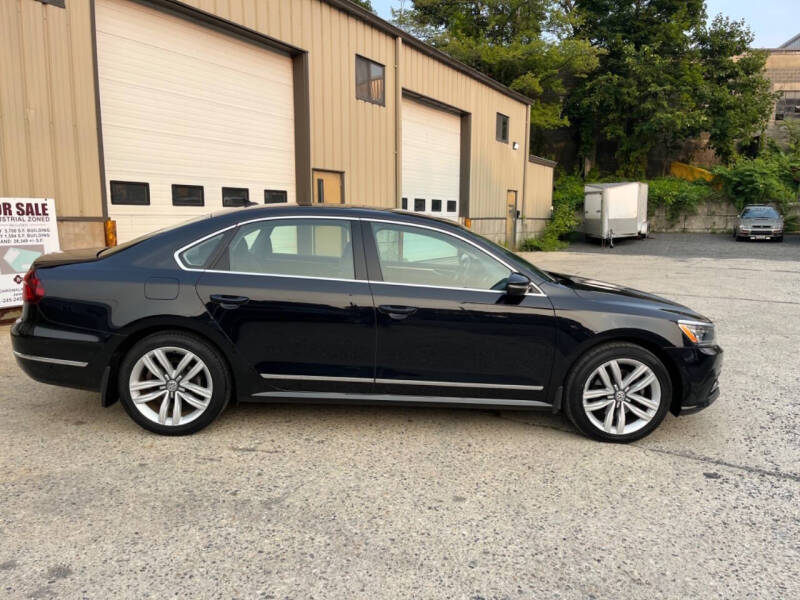 2017 Volkswagen Passat 1.8T SEL Premium