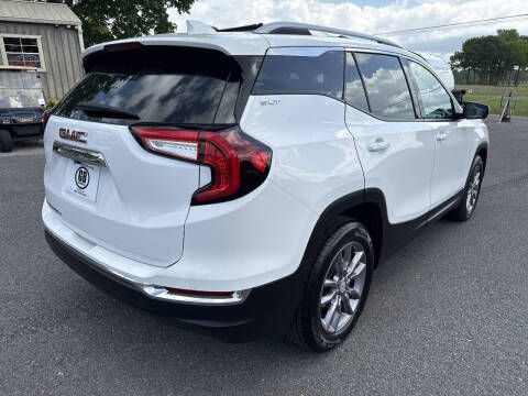 2024 GMC Terrain SLT