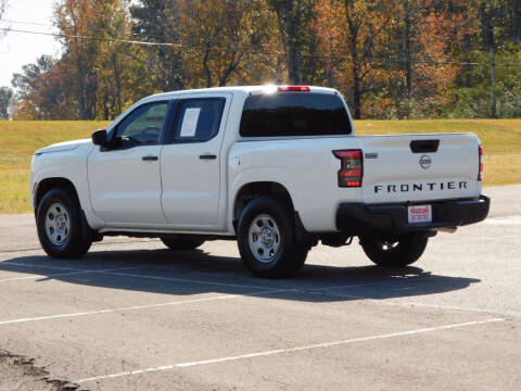 2022 Nissan Frontier S
