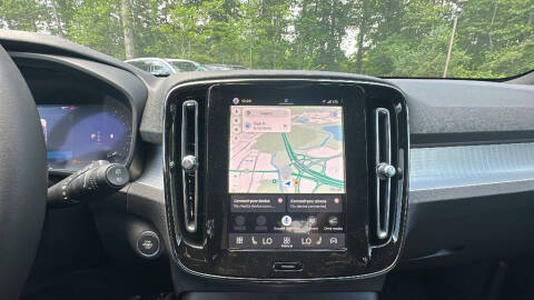 2026 Volvo XC40 B5 Core