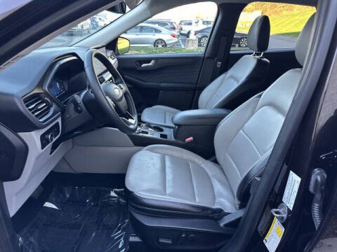 2023 Ford Escape Platinum