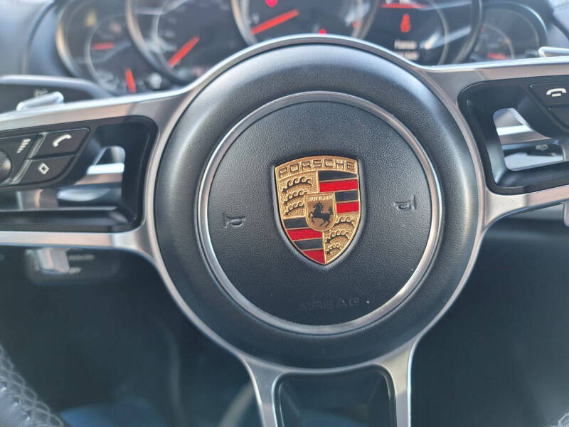 2015 Porsche Cayenne Turbo