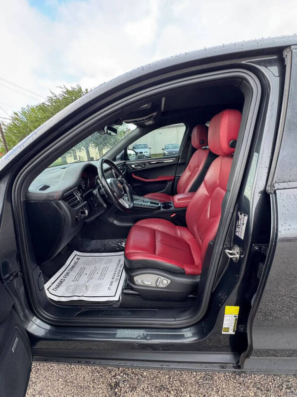 2019 Porsche Macan
