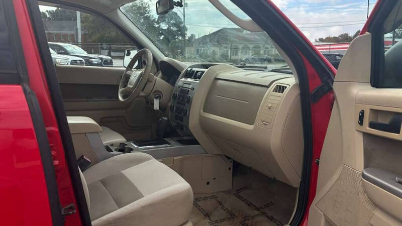 2009 Ford Escape XLT