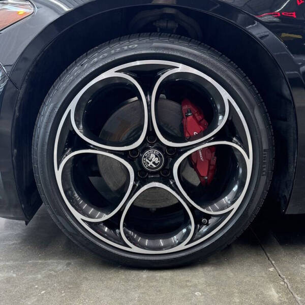 2024 Alfa Romeo Giulia Ti