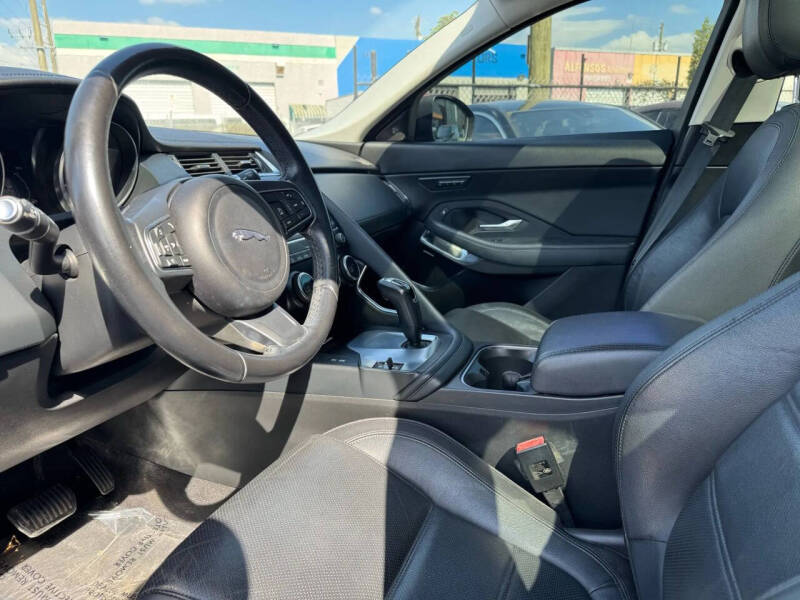 2018 Jaguar E-PACE P250 SE