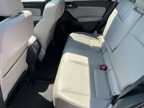 2015 Subaru Forester 2.5i Touring