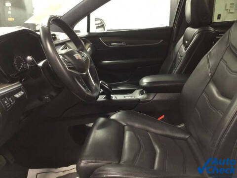 2017 Cadillac XT5 Platinum