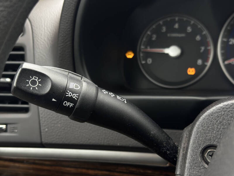 2011 Hyundai Santa Fe GLS