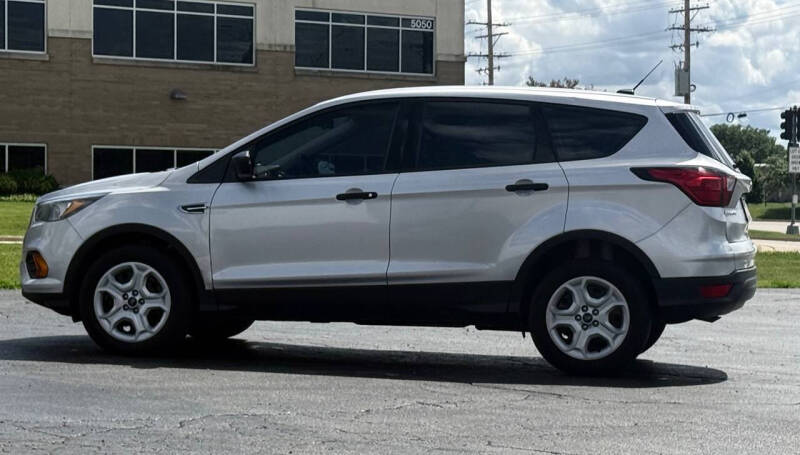 2019 Ford Escape S