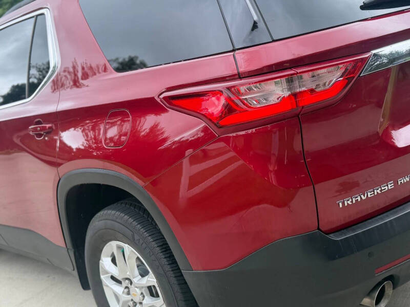 2020 Chevrolet Traverse LT Leather