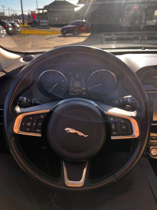 2018 Jaguar F-PACE 35t Prestige