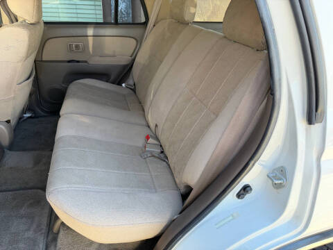2002 Toyota 4Runner SR5