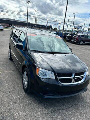 2017 Dodge Grand Caravan for sale at M-97 Auto Dealer in Roseville MI