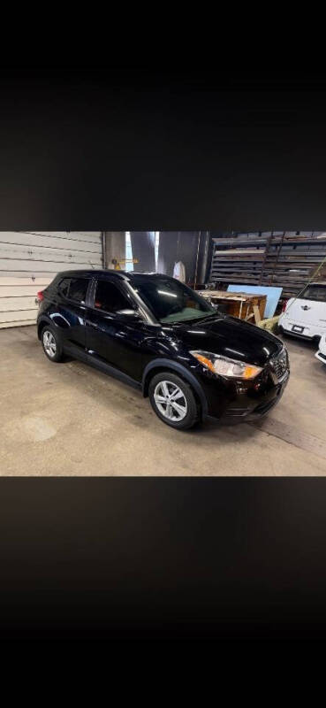 2020 Nissan Kicks S