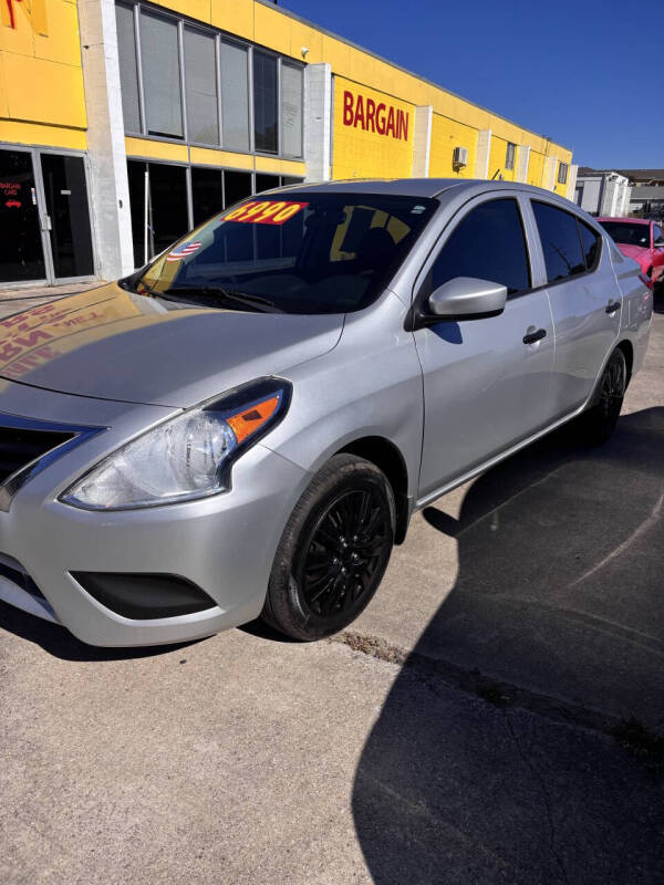 2016 Nissan Versa 1.6 S