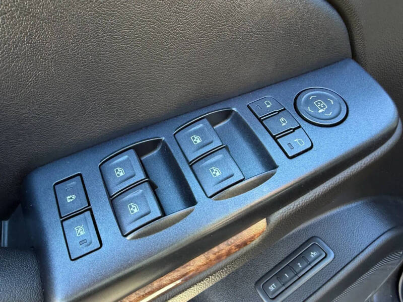 2015 Chevrolet Suburban LTZ