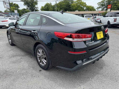 2019 Kia Optima LX