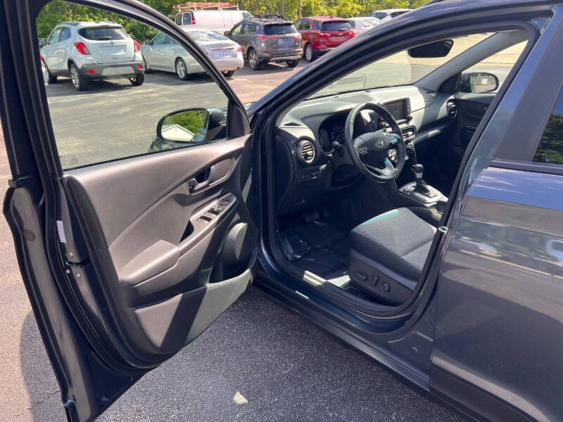 2020 Hyundai Kona SEL Plus