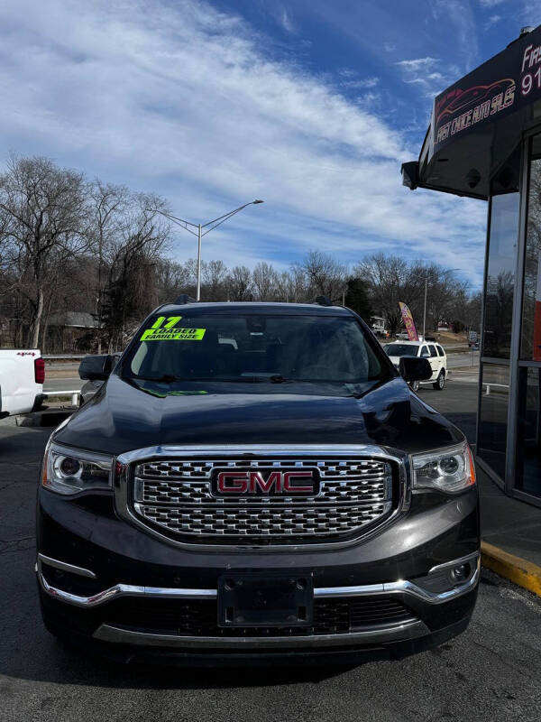 2017 GMC Acadia Denali